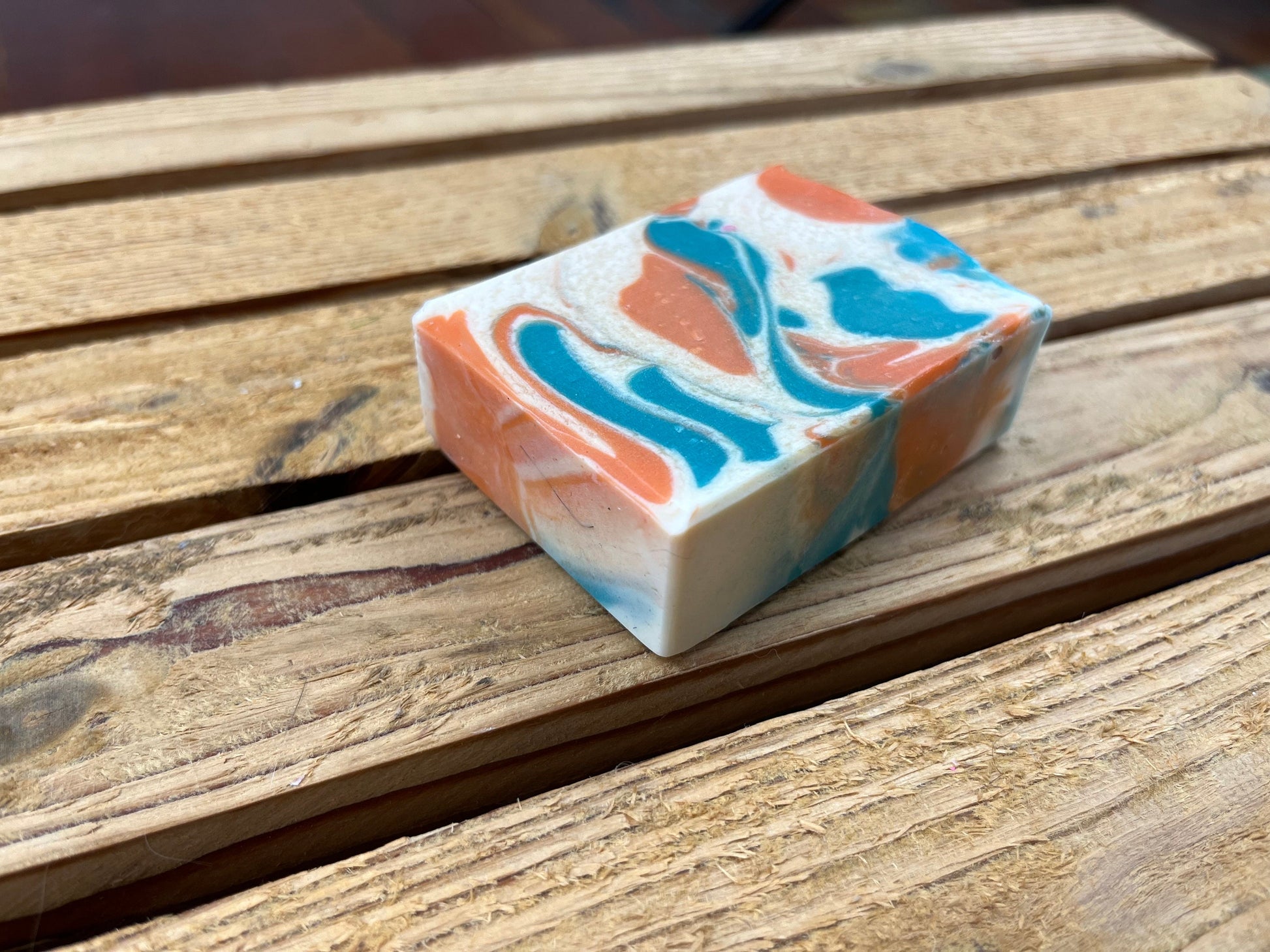 Sweet Nectar + Hibiscus Sheep Milk Bar Soap with Mica Powder