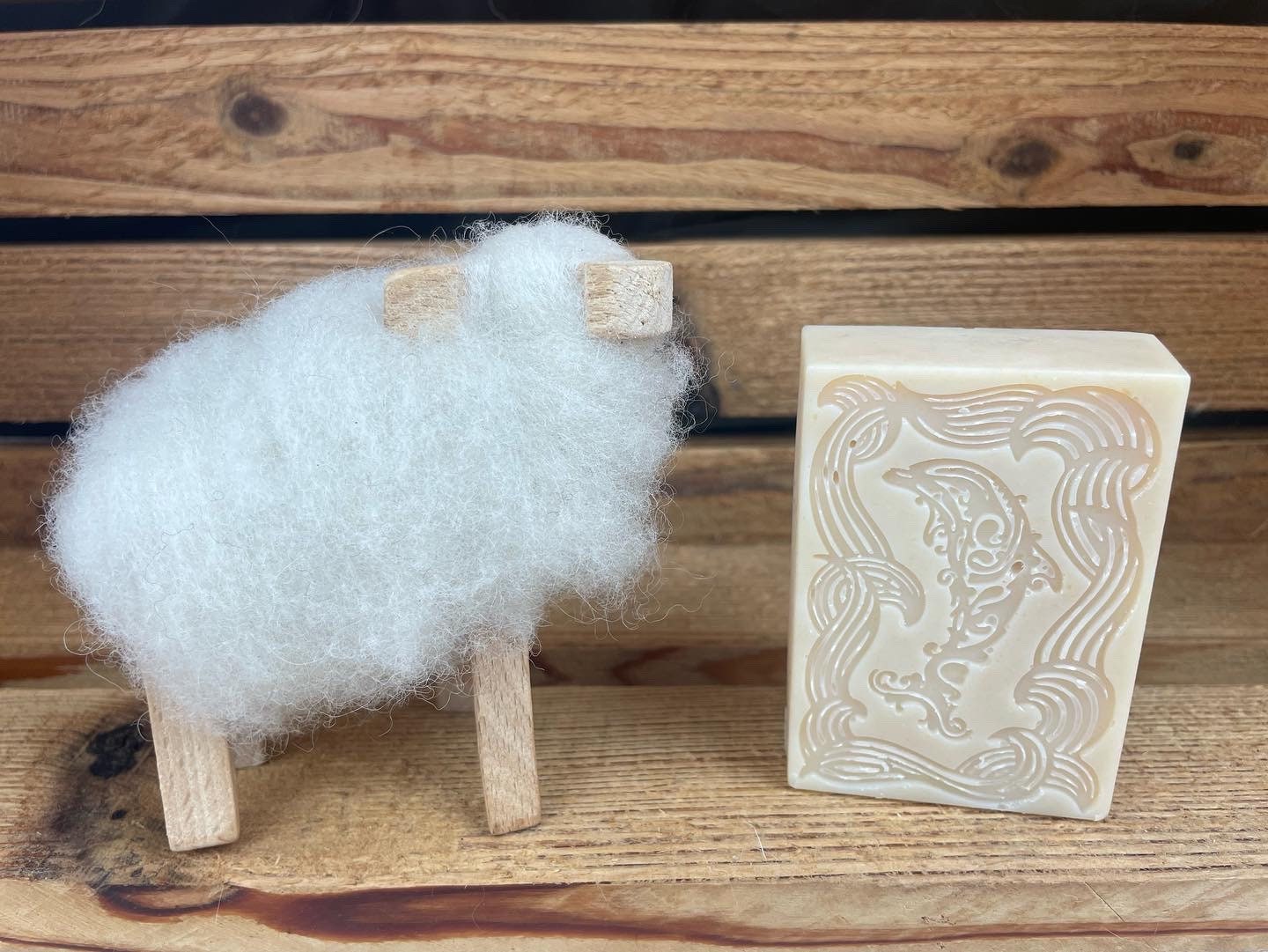 Oatmeal + Milk + Honey Icelandic Sheep Milk Bar Soap