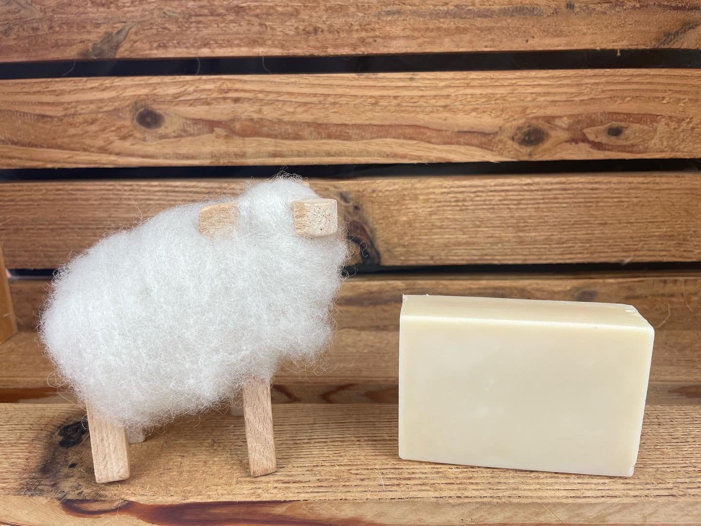 Lilac Icelandic Sheep Milk Bar Soap