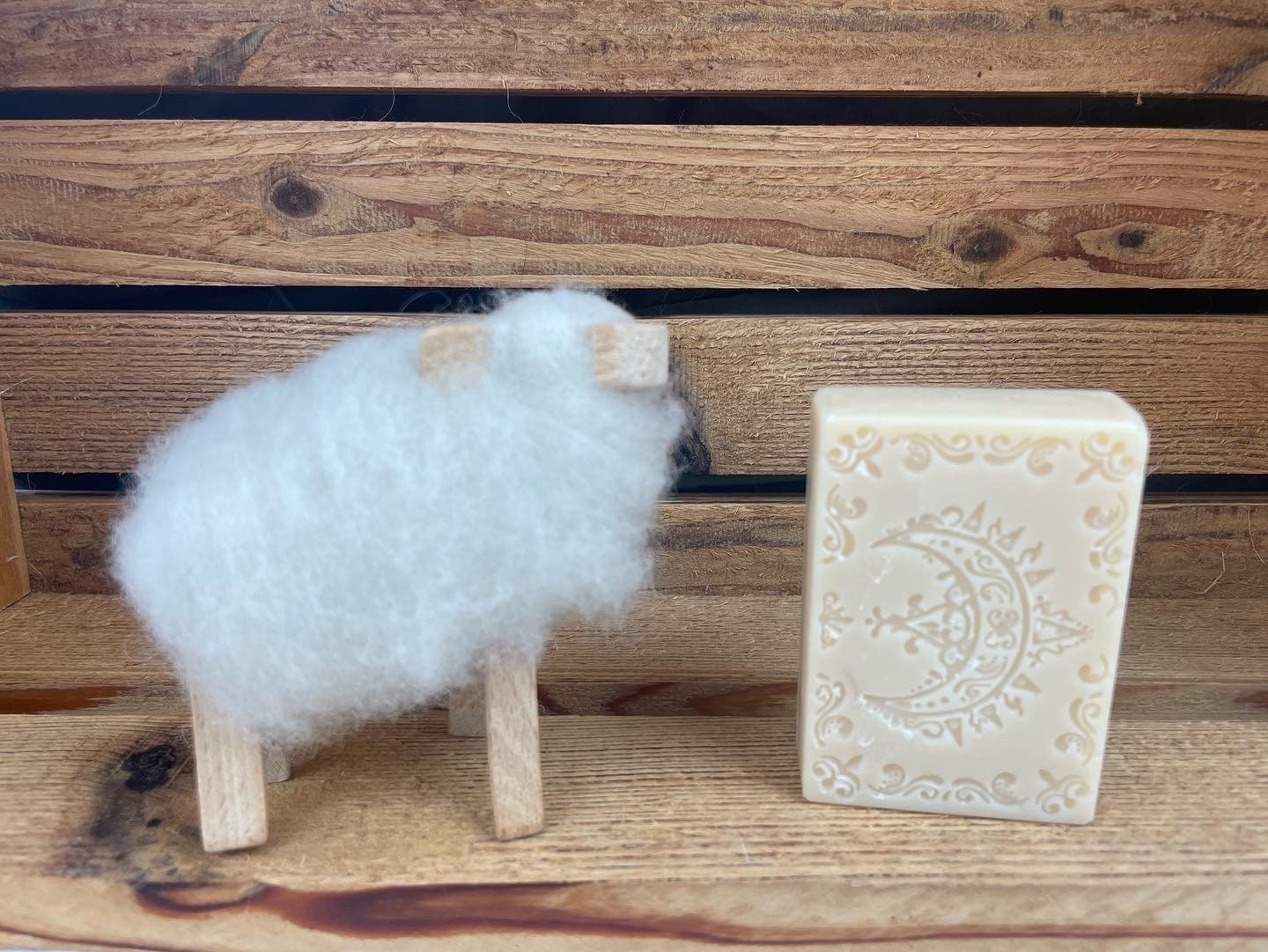 Lavender Icelandic Sheep Milk Bar Soap